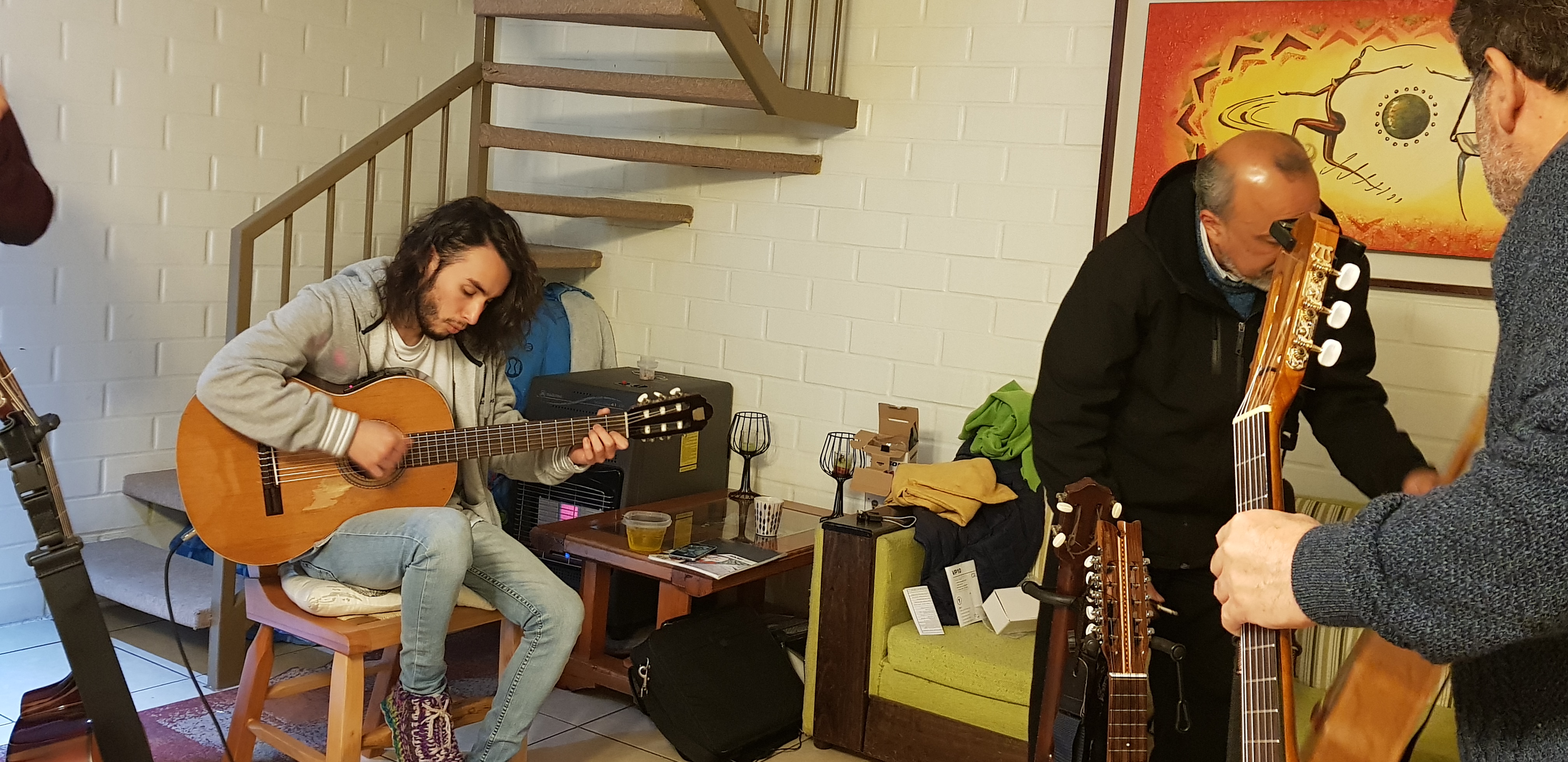 Ensayo casero con guitarras